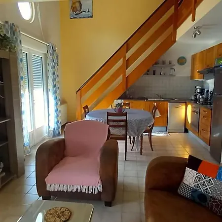 Maison Proche Du Port بيت للعطل ميشيرس سور جيغوند